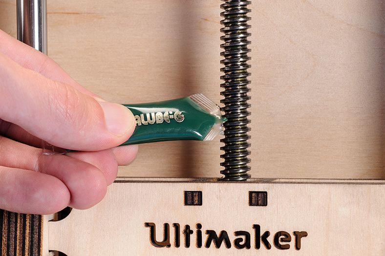 Lubricating the Ultimaker Original+