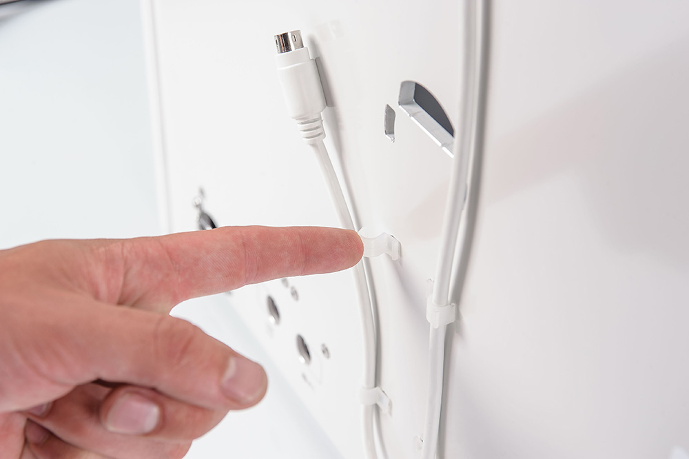 Connect-Air-Manager-cable-1.jpg