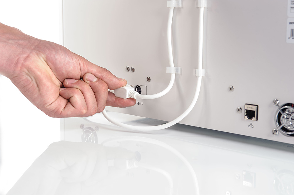 Spool-holder-3.jpg