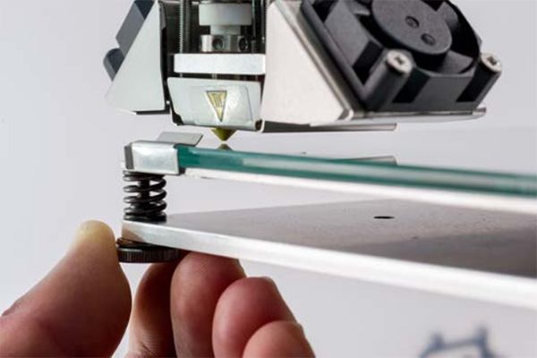 Ultimaker2-bedleveling-1.jpg