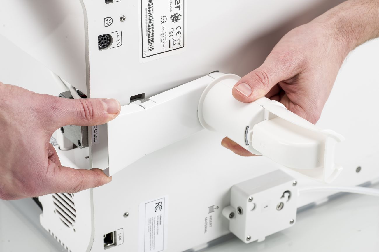 installation_cable_cover.jpg