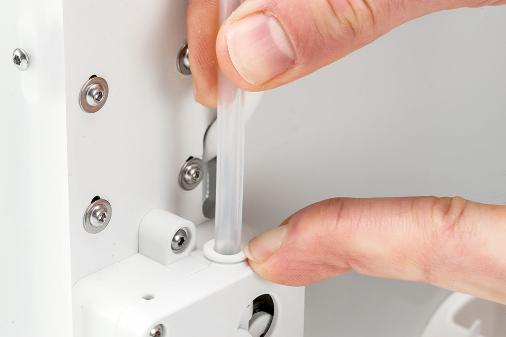 UM3-Remove-Bowden-tube-feeder.jpg