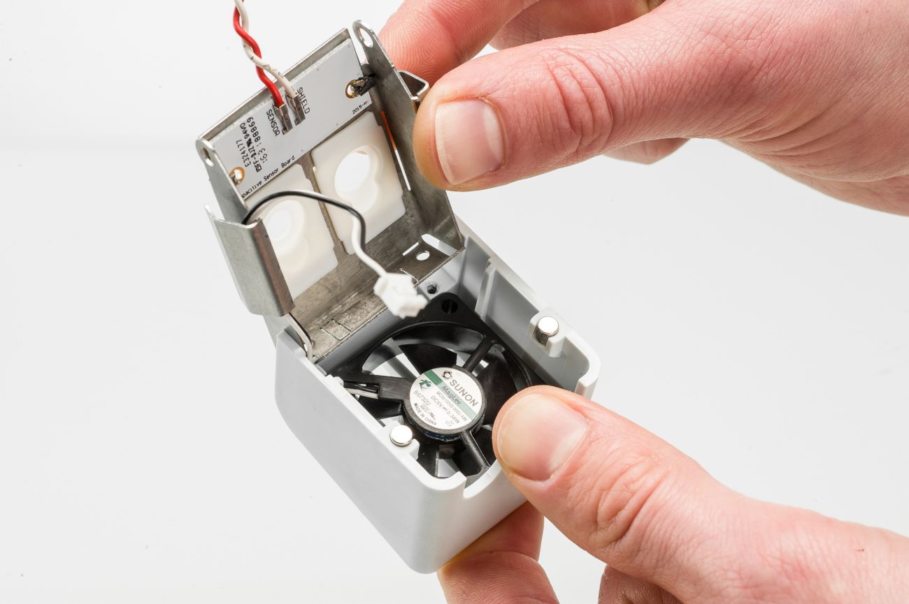 Ultimaker3_Align-fan-cover-bracket.jpeg
